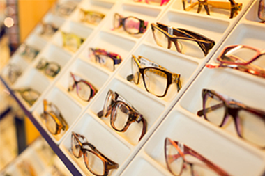 does medicare cover glasses